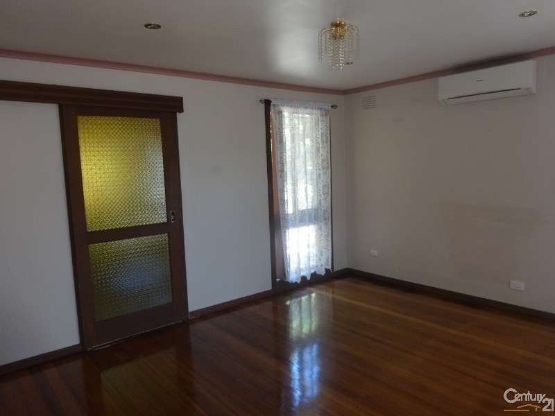 4/2 MacKay Street, Springvale South VIC 3172