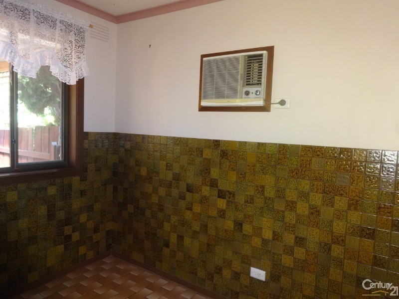 4/2 MacKay Street, Springvale South VIC 3172