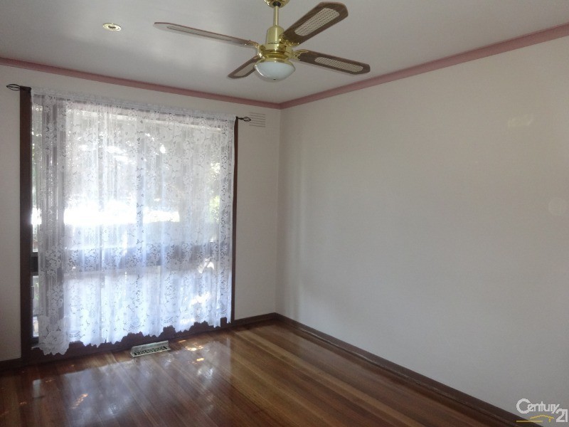 4/2 MacKay Street, Springvale South VIC 3172