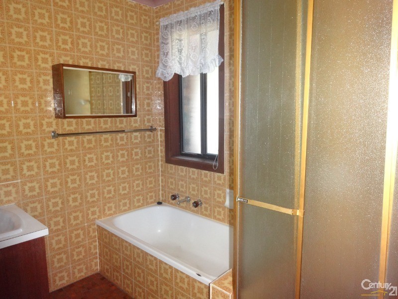 4/2 MacKay Street, Springvale South VIC 3172