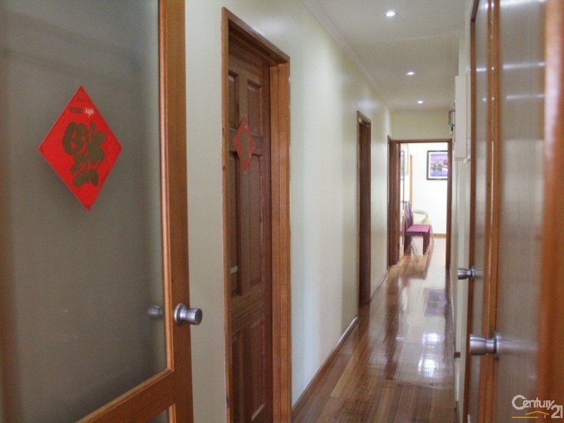 92 Regent Avenue, Springvale VIC 3171