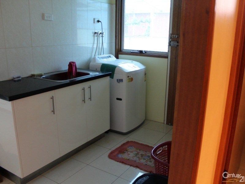 92 Regent Avenue, Springvale VIC 3171