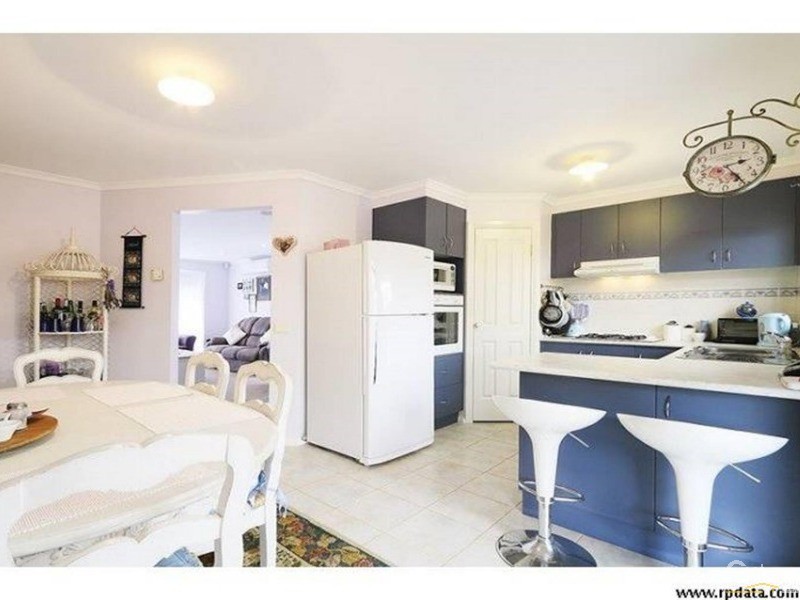 34 Silver Gum Drive, Pakenham VIC 3810