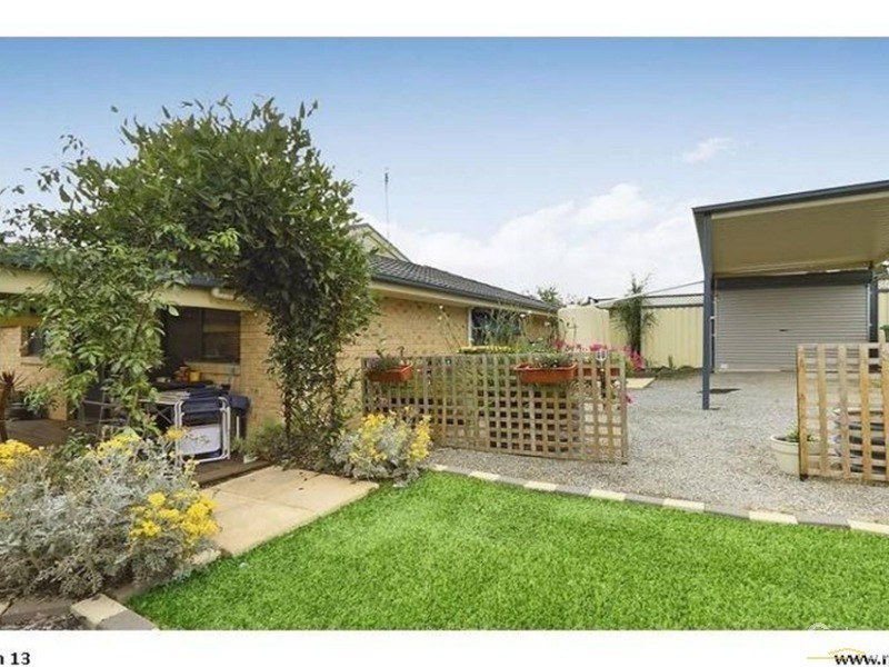 34 Silver Gum Drive, Pakenham VIC 3810