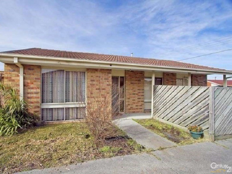 1/23 Parkview Close, Dandenong VIC 3175