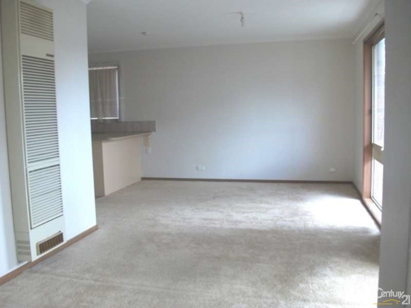 1/23 Parkview Close, Dandenong VIC 3175