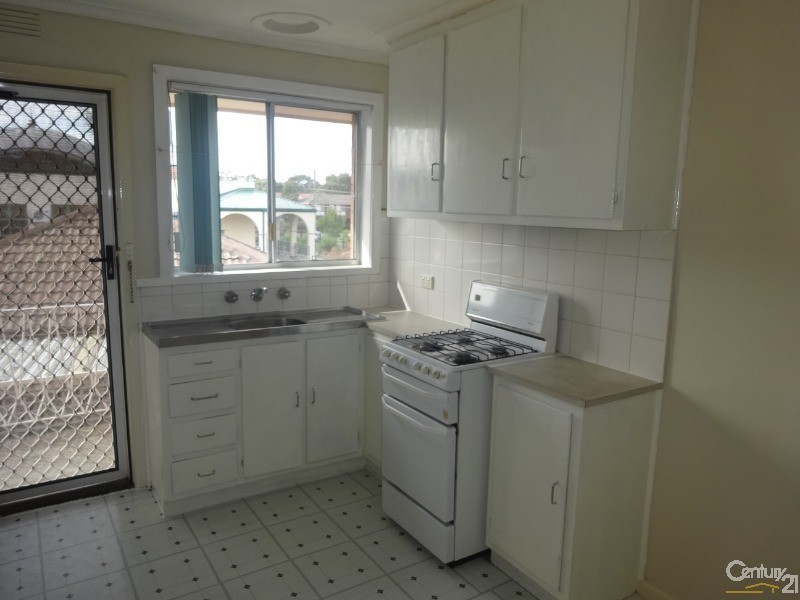 10/24 Leonard Avenue, Noble Park VIC 3174