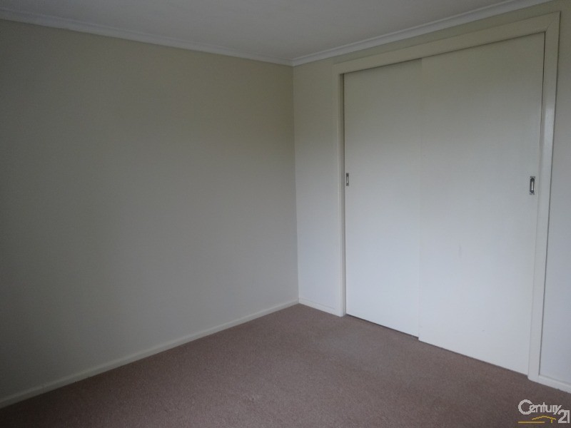 10/24 Leonard Avenue, Noble Park VIC 3174