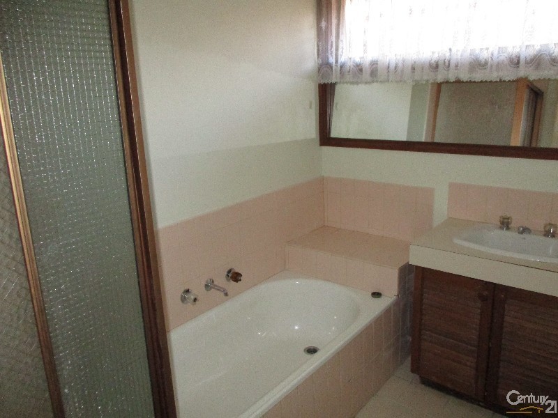 46 Ascot Drive, Noble Park North VIC 3174