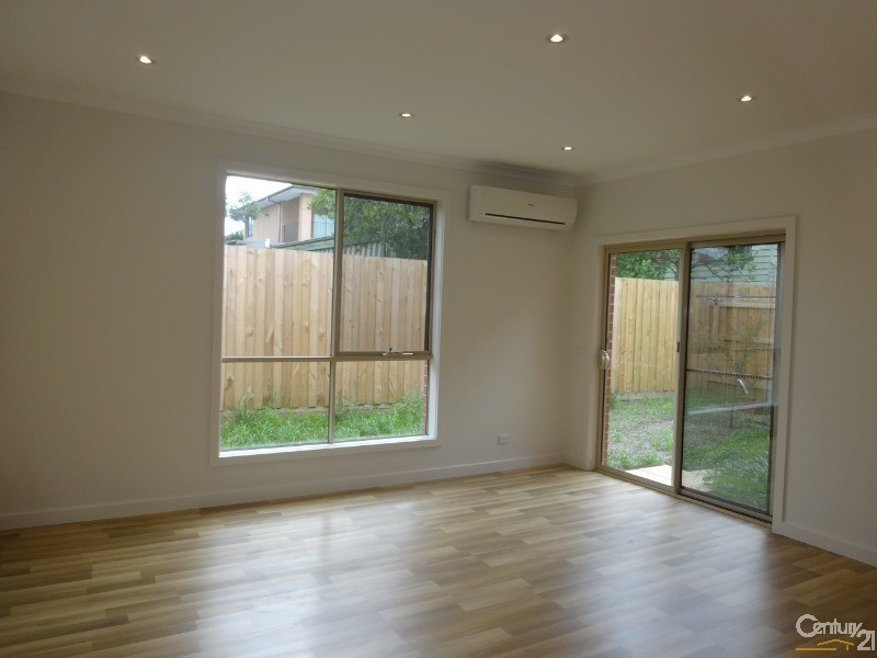 4/120-122 Buckley Street, Noble Park VIC 3174