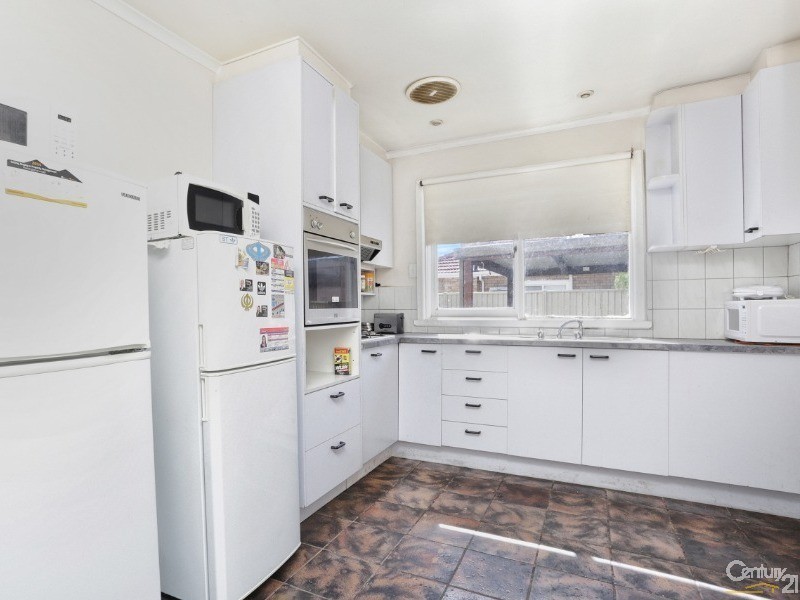 6 Cranham Street, Noble Park VIC 3174