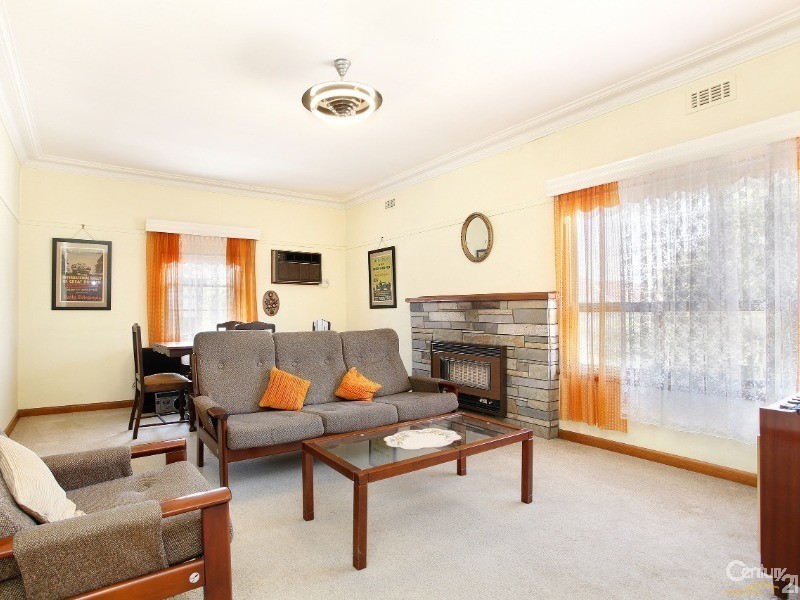 3A Dunvegan Crescent, Dandenong VIC 3175