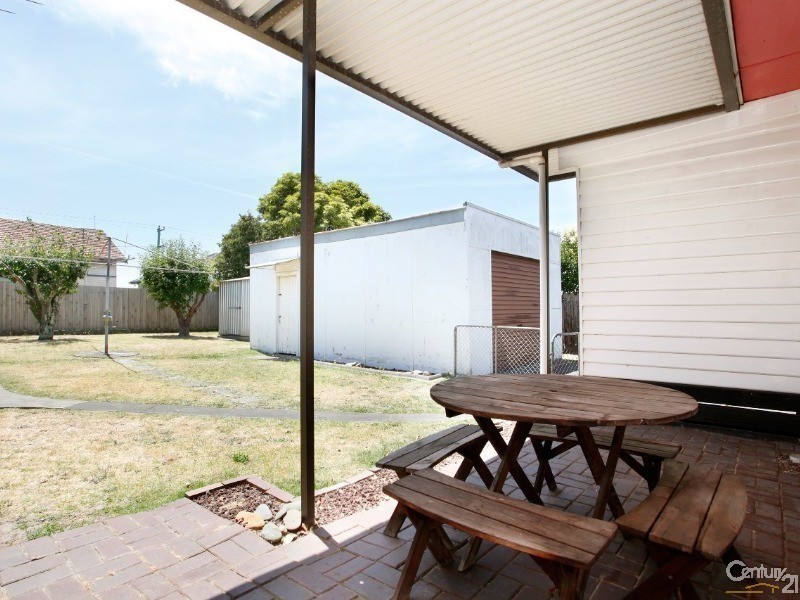 3A Dunvegan Crescent, Dandenong VIC 3175