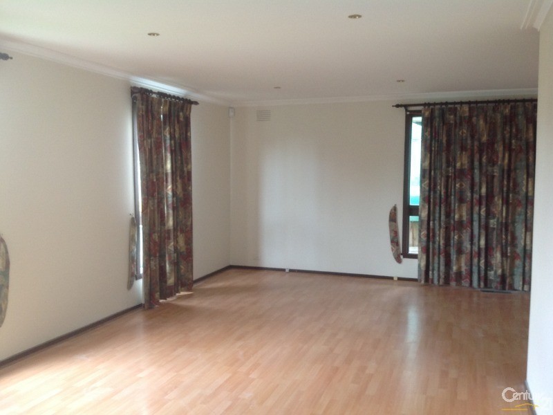 30 Chelsea Avenue, Mulgrave VIC 3170