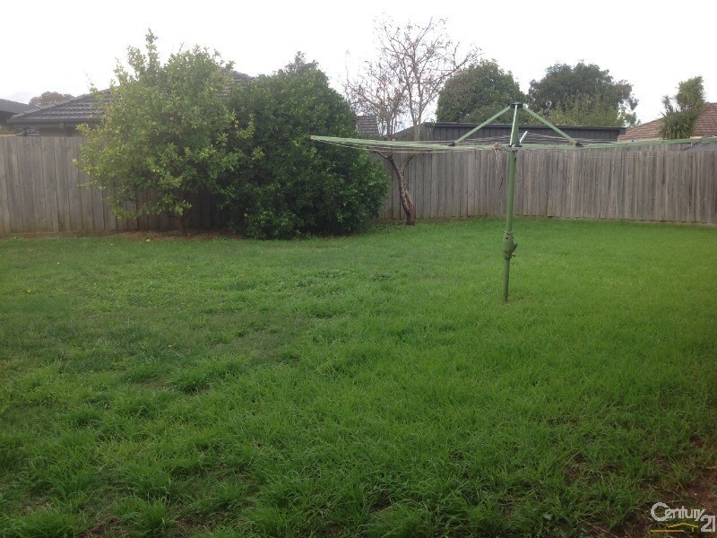 30 Chelsea Avenue, Mulgrave VIC 3170