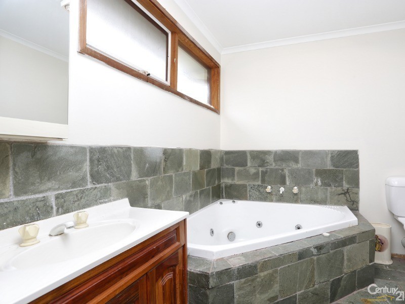 210 Railway Parade, Noble Park VIC 3174