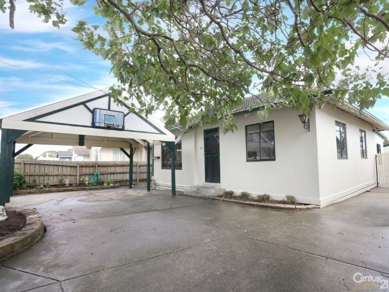 42 Power Road, Doveton VIC 3177