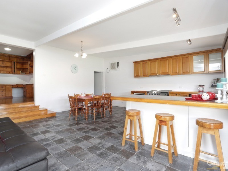 42 Power Road, Doveton VIC 3177