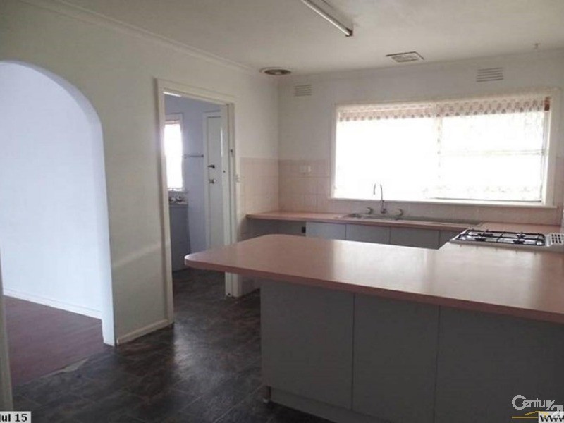 2 Firman Street, Springvale South VIC 3172