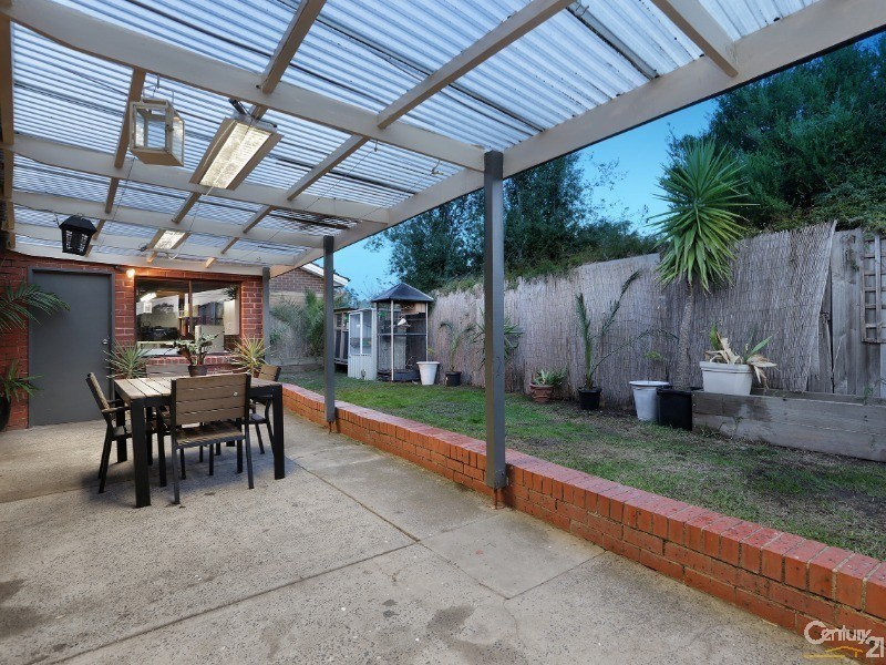 1/1 Bunarong Court, Dandenong North VIC 3175