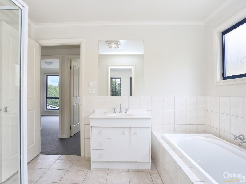 4/73 Bowmore Road, Noble Park VIC 3174