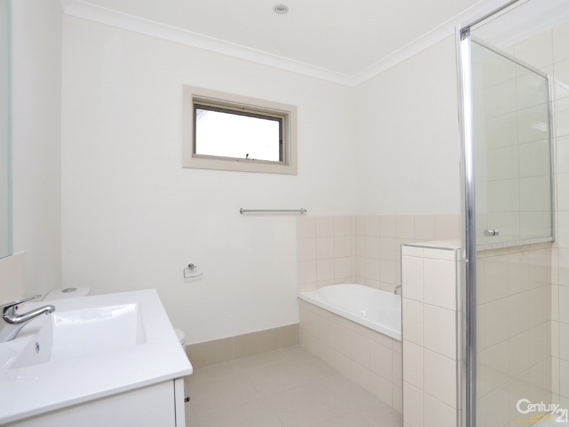 1/120-122 Buckley Street, Noble Park VIC 3174