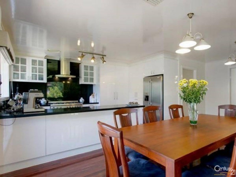 5 Rochell Court, Clarinda VIC 3169