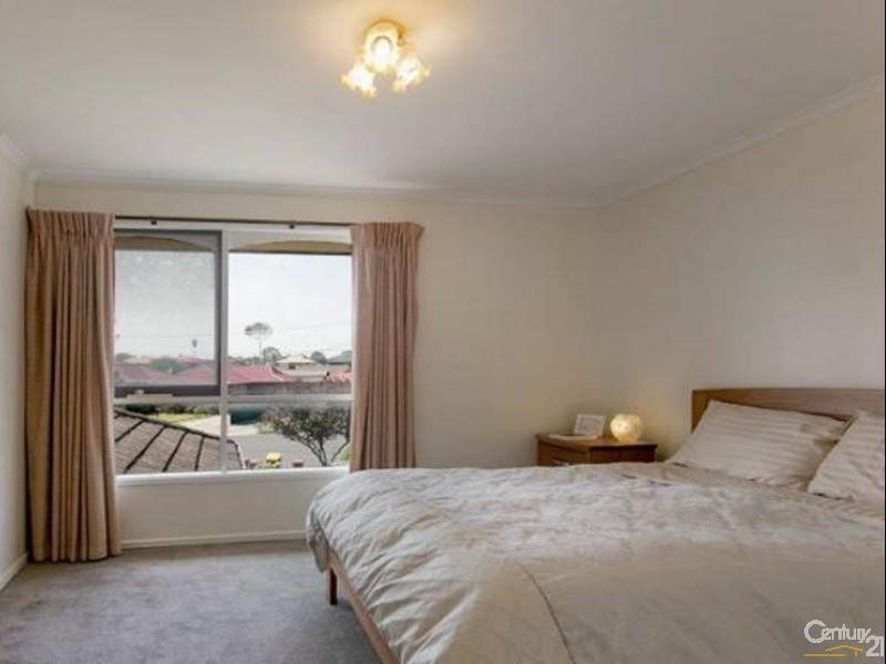 5 Rochell Court, Clarinda VIC 3169