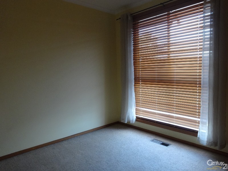 5 Admirala Avenue, Dandenong North VIC 3175