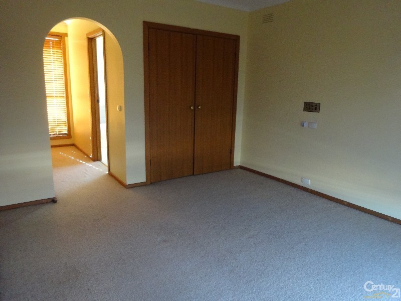 5 Admirala Avenue, Dandenong North VIC 3175