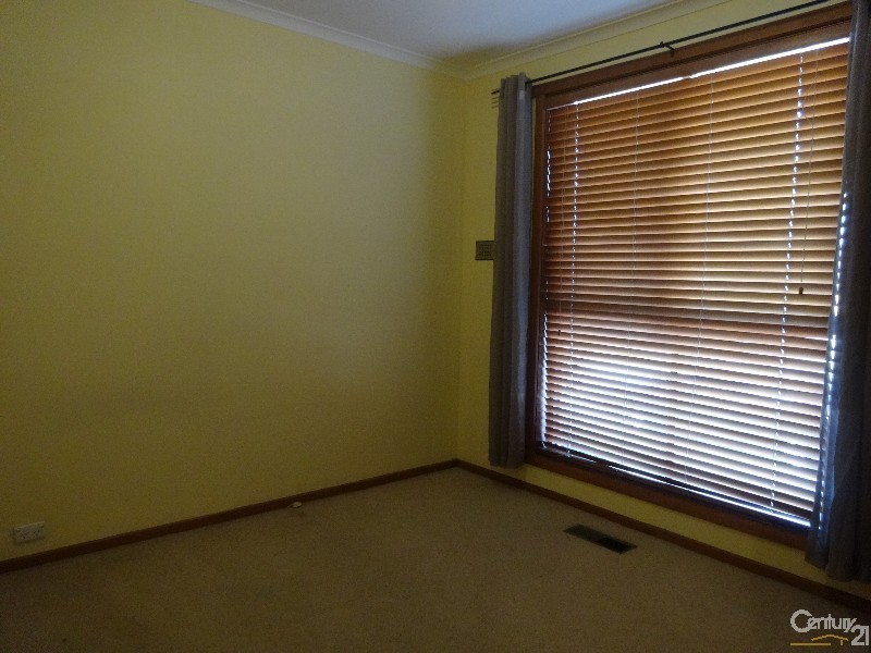 5 Admirala Avenue, Dandenong North VIC 3175