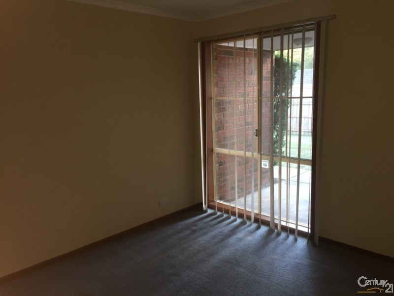 11 Madeleine Court, Somerville VIC 3912