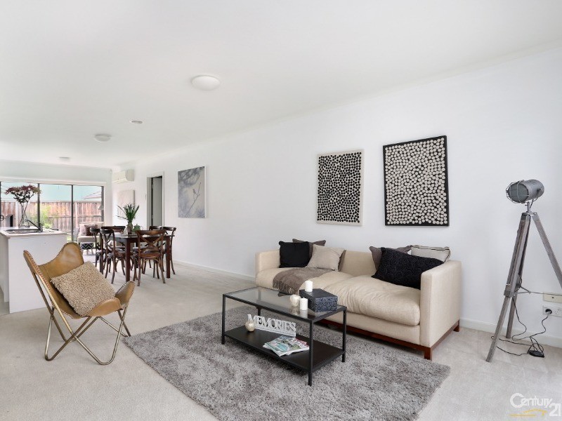 16 Camville Road, Mulgrave VIC 3170