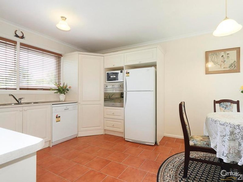 11 Pearson Street, Dandenong North VIC 3175