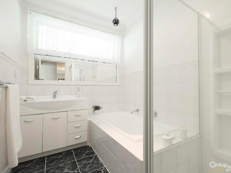 11 Pearson Street, Dandenong North VIC 3175