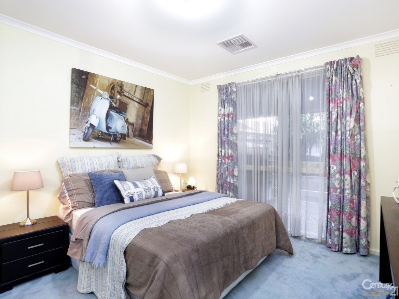 15  Thornton Court, Dandenong North VIC 3175