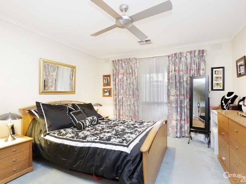 15  Thornton Court, Dandenong North VIC 3175