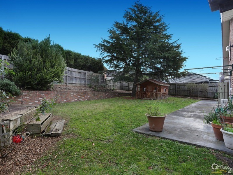 15  Thornton Court, Dandenong North VIC 3175