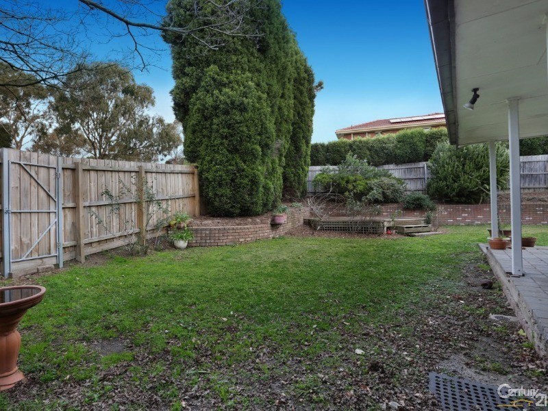 15  Thornton Court, Dandenong North VIC 3175