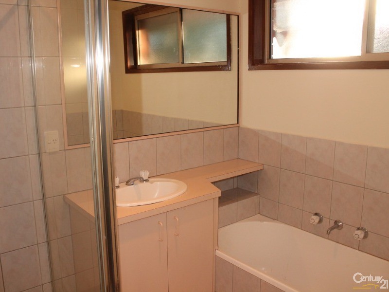 77 Nettle Drive, Hallam VIC 3803