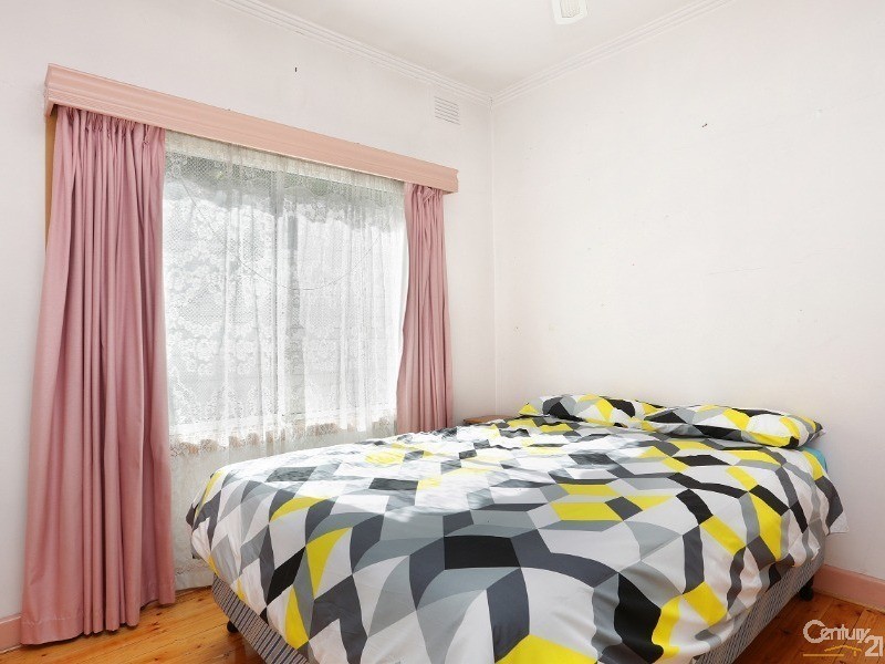 84 Liege Ave, Noble Park VIC 3174