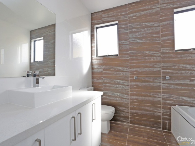 15 Henry Street, Noble Park VIC 3174