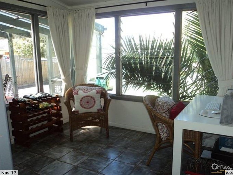 24 Lee Avenue, Springvale VIC 3171