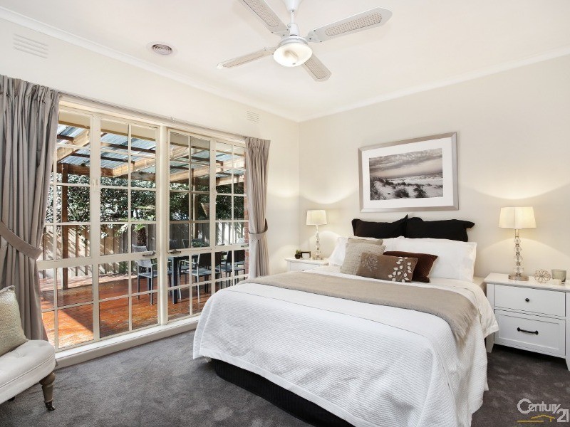 31 Hampton Drive, Hampton Park VIC 3976