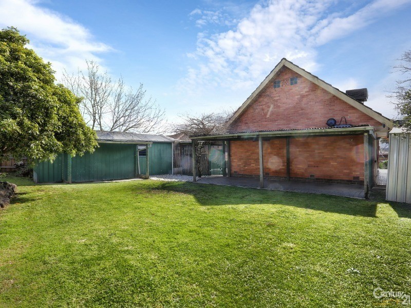 31 Hampton Drive, Hampton Park VIC 3976