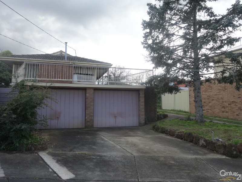 6 McKay Court, Dandenong North VIC 3175
