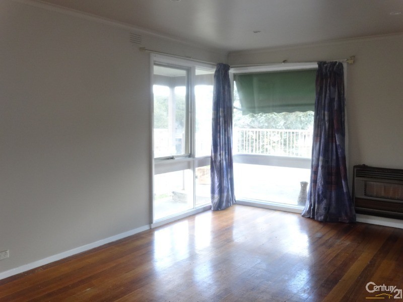 6 McKay Court, Dandenong North VIC 3175