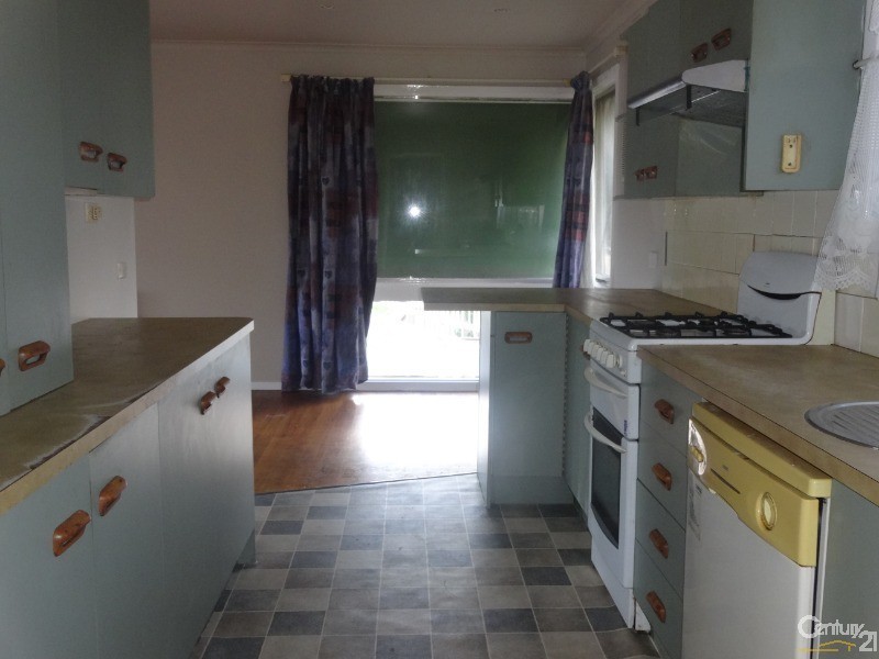 6 McKay Court, Dandenong North VIC 3175