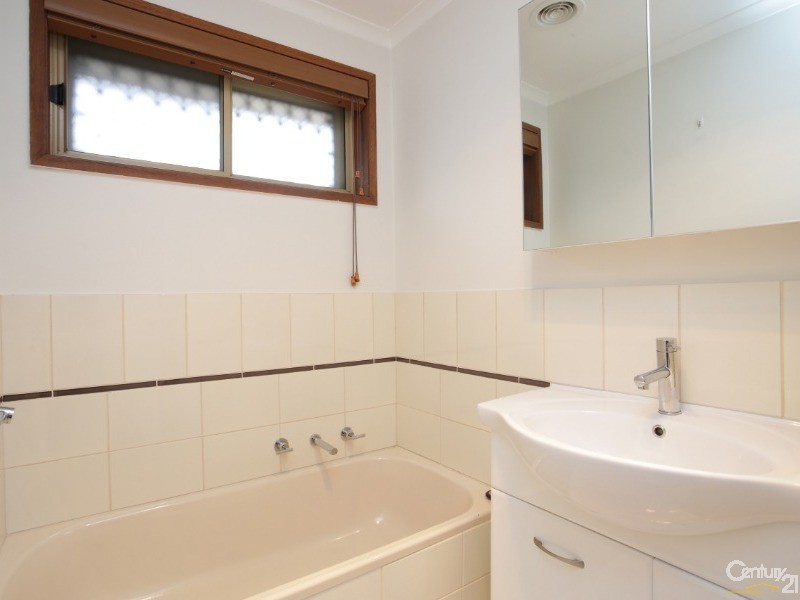 4/70 Ellendale Road, Noble Park VIC 3174