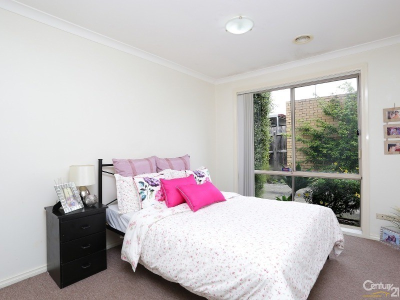 2/82 Corrigan Road, Noble Park VIC 3174